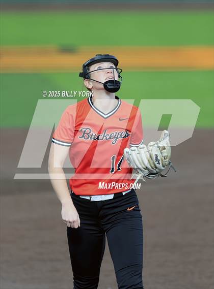 Thumbnail 3 in Farmersville vs Gilmer photogallery.
