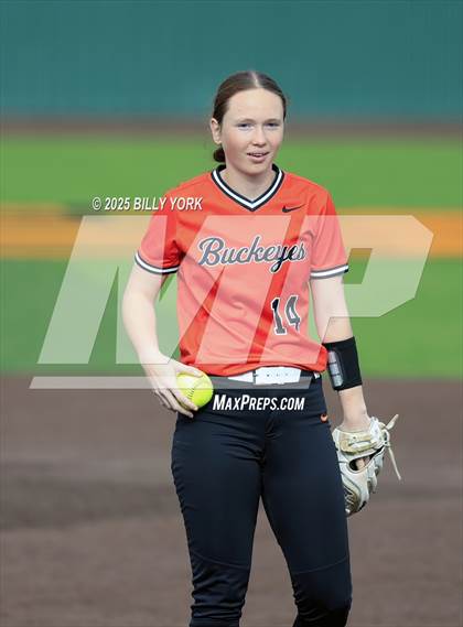Thumbnail 2 in Farmersville vs Gilmer photogallery.