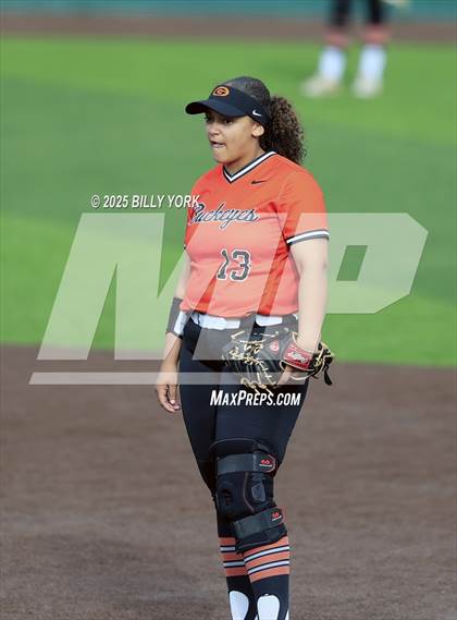 Thumbnail 2 in Farmersville vs Gilmer photogallery.