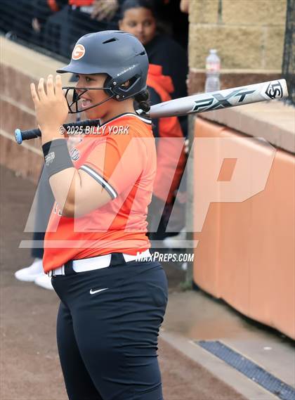 Thumbnail 1 in Farmersville vs Gilmer photogallery.