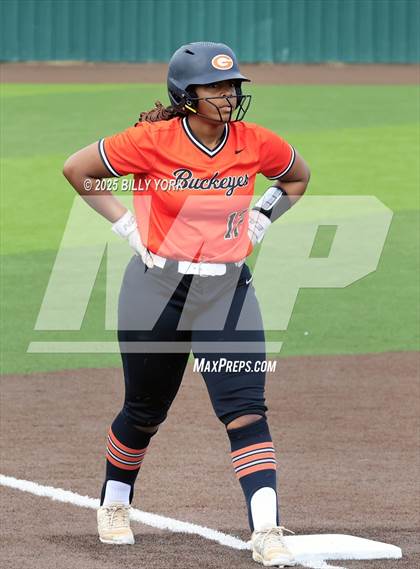 Thumbnail 1 in Farmersville vs Gilmer photogallery.