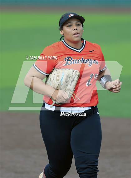 Thumbnail 2 in Farmersville vs Gilmer photogallery.