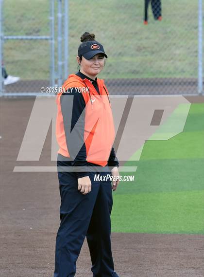 Thumbnail 1 in Farmersville vs Gilmer photogallery.