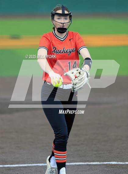 Thumbnail 1 in Farmersville vs Gilmer photogallery.