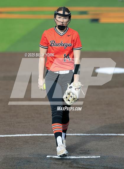 Thumbnail 3 in Farmersville vs Gilmer photogallery.