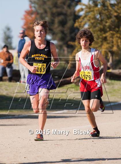 Thumbnail 3 in CIF State Cross Country Championships (D1 Boys Race) photogallery.