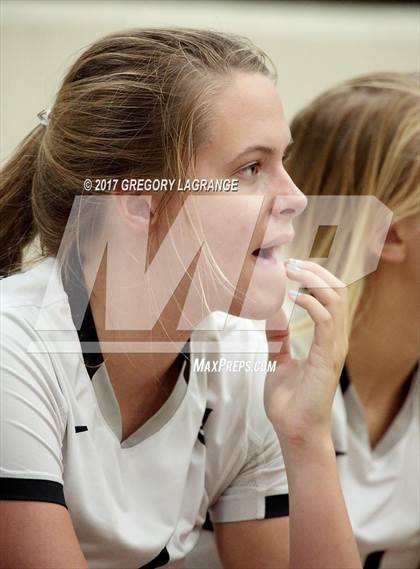 Thumbnail 2 in Lake Highlands vs Vandegrift photogallery.