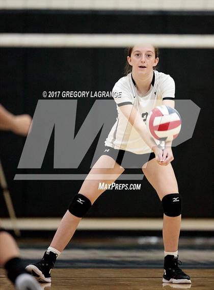 Thumbnail 3 in Lake Highlands vs Vandegrift photogallery.