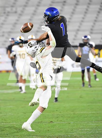 Thumbnail 1 in Chandler vs. Saguaro (AIA Open Final)   photogallery.
