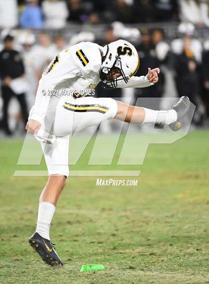 Thumbnail 3 in Chandler vs. Saguaro (AIA Open Final)   photogallery.