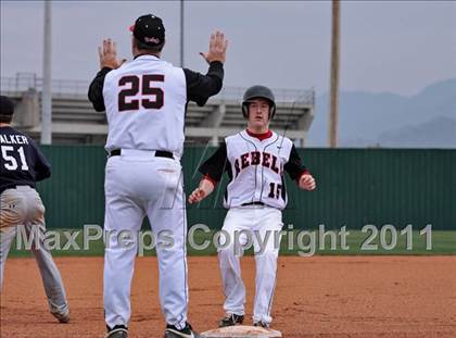 Thumbnail 1 in Seymour vs. Maryville photogallery.