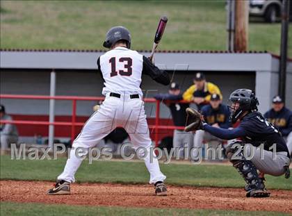 Thumbnail 1 in Seymour vs. Maryville photogallery.