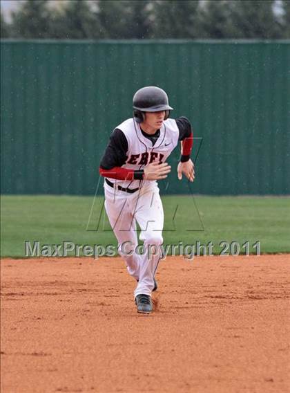 Thumbnail 3 in Seymour vs. Maryville photogallery.