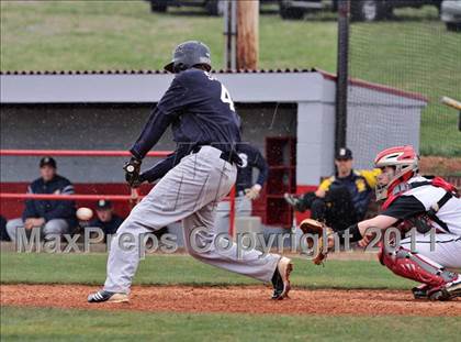 Thumbnail 1 in Seymour vs. Maryville photogallery.
