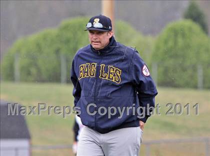 Thumbnail 1 in Seymour vs. Maryville photogallery.