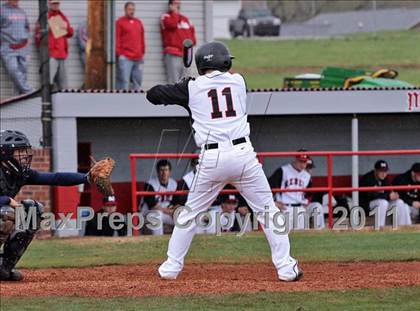 Thumbnail 1 in Seymour vs. Maryville photogallery.