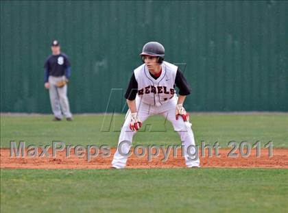 Thumbnail 1 in Seymour vs. Maryville photogallery.