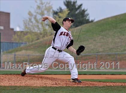 Thumbnail 1 in Seymour vs. Maryville photogallery.