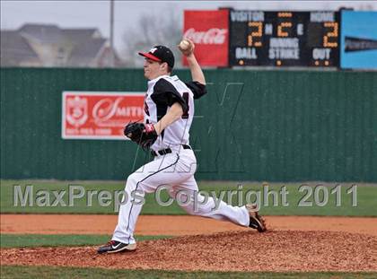 Thumbnail 1 in Seymour vs. Maryville photogallery.