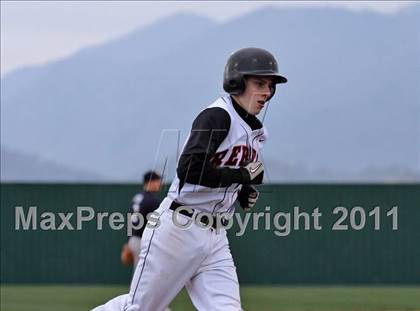 Thumbnail 3 in Seymour vs. Maryville photogallery.