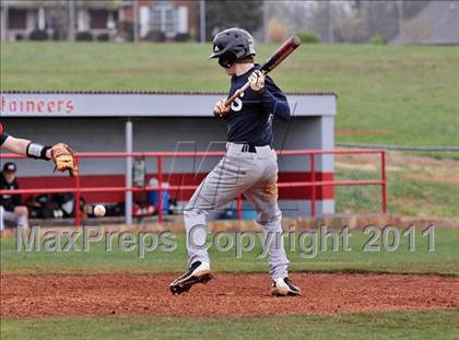 Thumbnail 2 in Seymour vs. Maryville photogallery.
