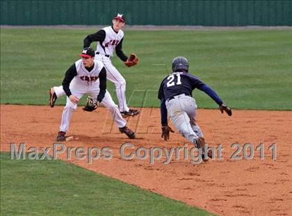 Thumbnail 2 in Seymour vs. Maryville photogallery.