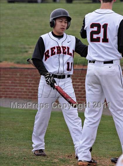 Thumbnail 3 in Seymour vs. Maryville photogallery.