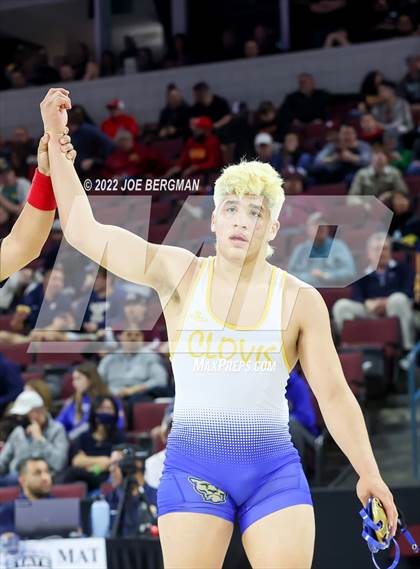 Thumbnail 2 in CIF State Championships (Boy's Consolation 4th Rd) photogallery.
