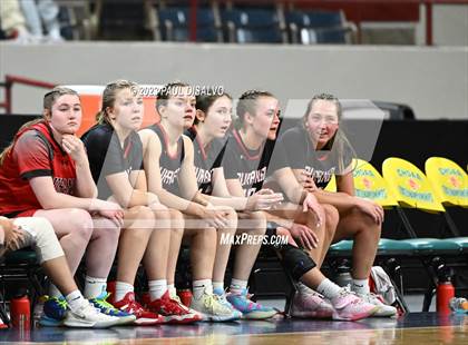 Thumbnail 1 in Roosevelt vs. Durango (CHSAA 5A Final 4) photogallery.