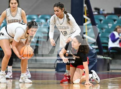 Thumbnail 2 in Roosevelt vs. Durango (CHSAA 5A Final 4) photogallery.