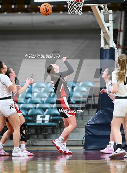 Thumbnail 2 in Roosevelt vs. Durango (CHSAA 5A Final 4) photogallery.