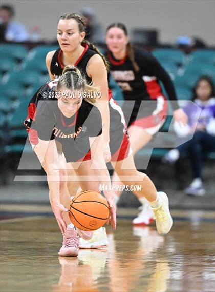 Thumbnail 3 in Roosevelt vs. Durango (CHSAA 5A Final 4) photogallery.