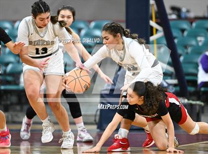 Thumbnail 2 in Roosevelt vs. Durango (CHSAA 5A Final 4) photogallery.