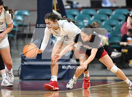 Thumbnail 1 in Roosevelt vs. Durango (CHSAA 5A Final 4) photogallery.