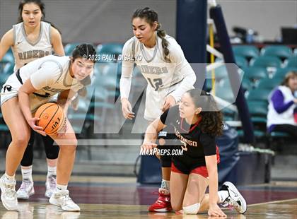 Thumbnail 3 in Roosevelt vs. Durango (CHSAA 5A Final 4) photogallery.