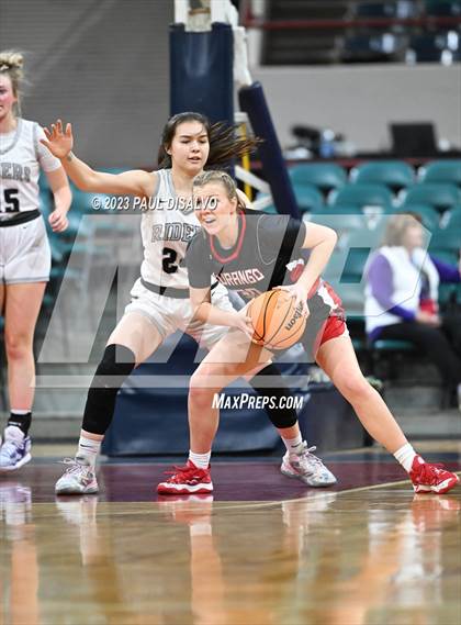 Thumbnail 2 in Roosevelt vs. Durango (CHSAA 5A Final 4) photogallery.
