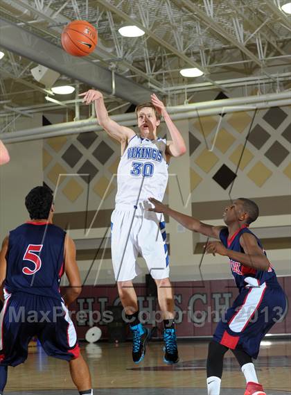 Thumbnail 3 in Great Oak vs. Pleasant Grove (MaxPreps Holiday Classic) photogallery.