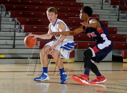 Thumbnail 3 in Great Oak vs. Pleasant Grove (MaxPreps Holiday Classic) photogallery.