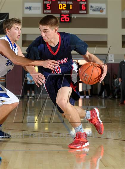 Thumbnail 3 in Great Oak vs. Pleasant Grove (MaxPreps Holiday Classic) photogallery.