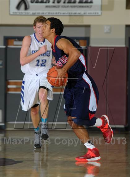Thumbnail 2 in Great Oak vs. Pleasant Grove (MaxPreps Holiday Classic) photogallery.