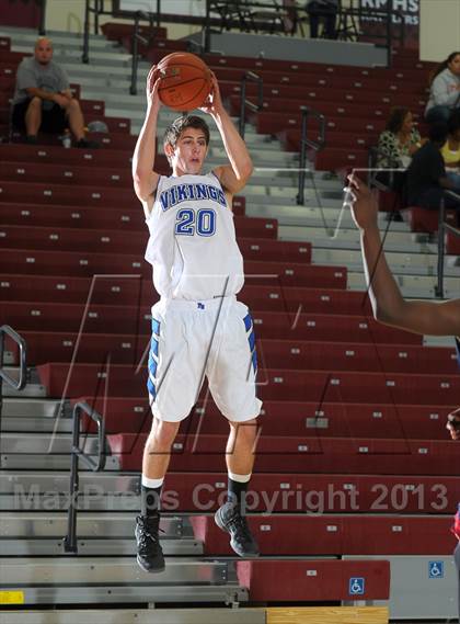 Thumbnail 3 in Great Oak vs. Pleasant Grove (MaxPreps Holiday Classic) photogallery.