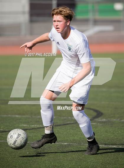 Thumbnail 3 in Monrovia vs Ontario Christian photogallery.