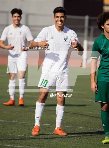 Thumbnail 3 in Monrovia vs Ontario Christian photogallery.