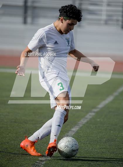 Thumbnail 3 in Monrovia vs Ontario Christian photogallery.