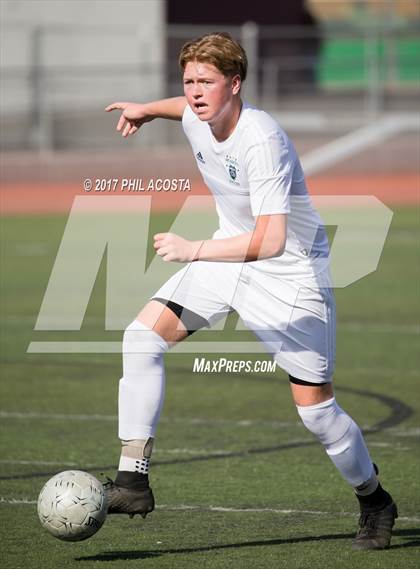Thumbnail 1 in Monrovia vs Ontario Christian photogallery.