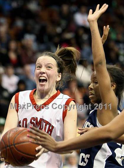 Thumbnail 1 in Hillhouse vs. E. O. Smith (CIAC Class L Final) photogallery.