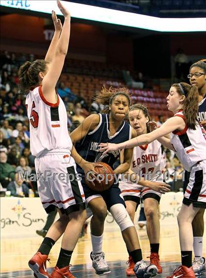 Thumbnail 3 in Hillhouse vs. E. O. Smith (CIAC Class L Final) photogallery.