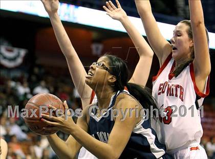 Thumbnail 3 in Hillhouse vs. E. O. Smith (CIAC Class L Final) photogallery.
