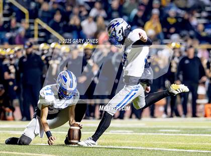 Thumbnail 3 in Rocklin @ Del Oro (CIF SJS D2 Quarterfinal) photogallery.