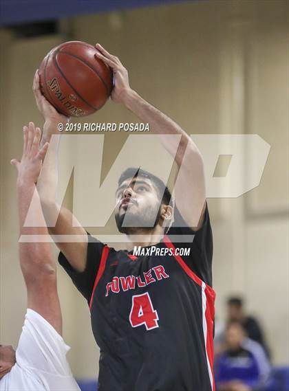 Thumbnail 2 in Fowler vs. Parlier (Parlier Tournament) photogallery.